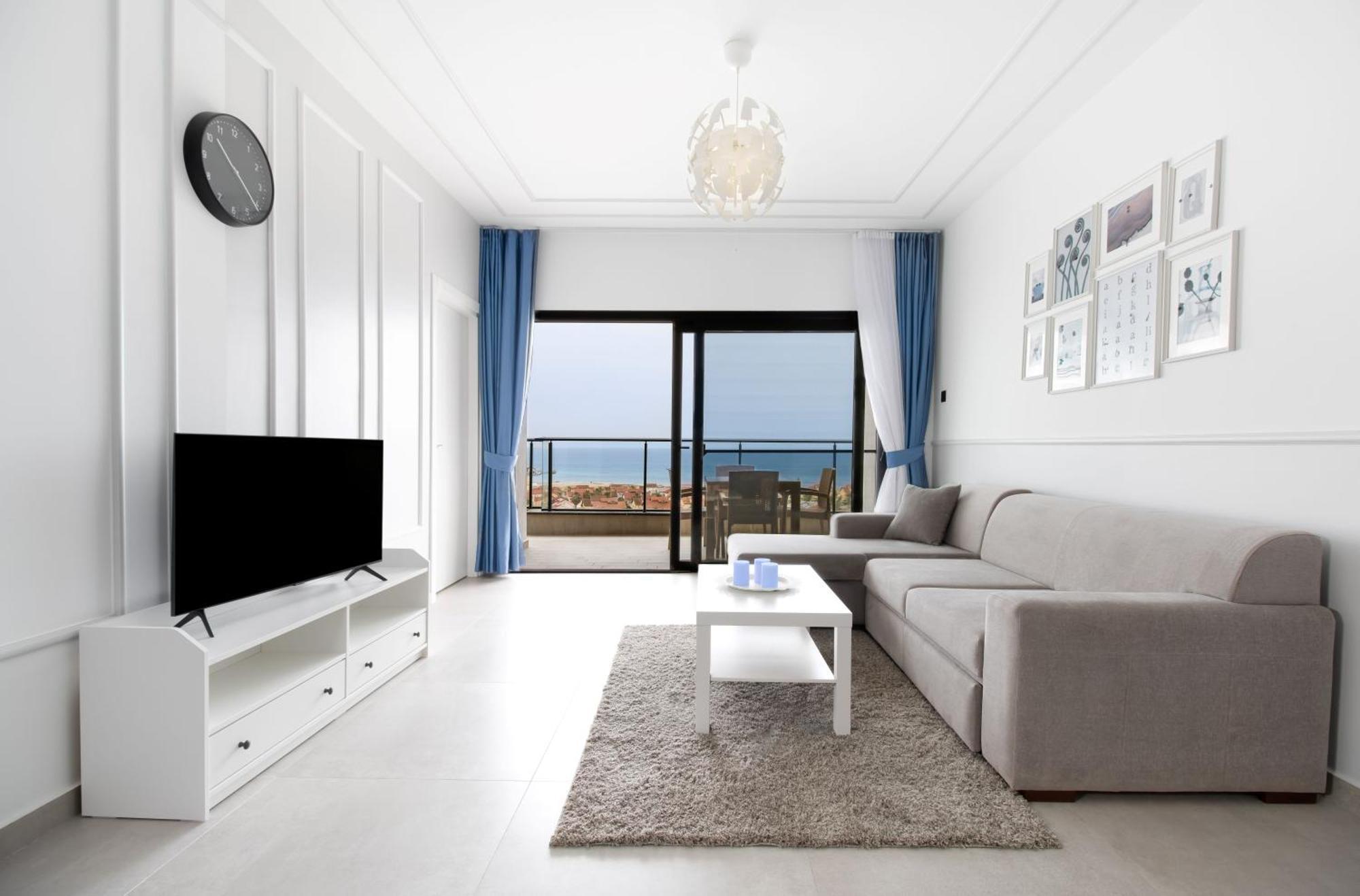 Caesar Blue Seaside Luxury Apartments Gastria Dış mekan fotoğraf